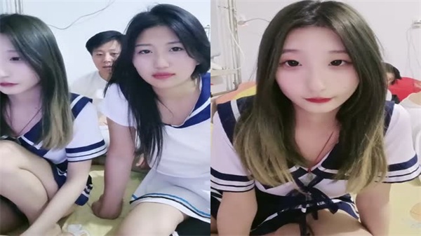 3D奶糖：两位清纯学生妹激情裸聊直播，付费解锁私密啪啪大秀！